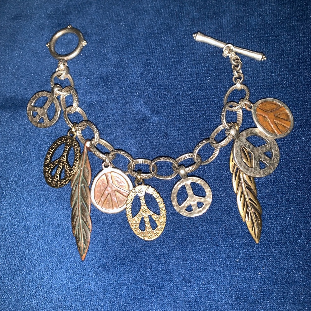 Vintage Lucky Brand charm bracelet
